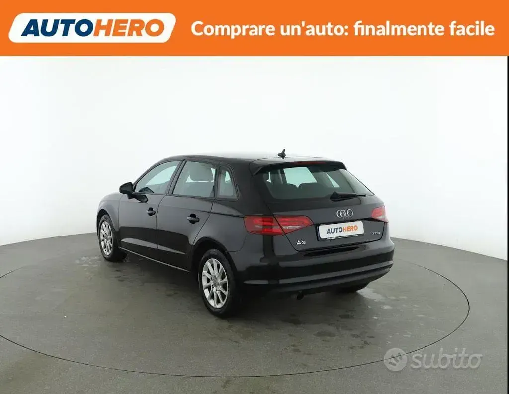 Usata Audi A3 Attraction 110 CV (80 kW) 2015 Nero Berlina