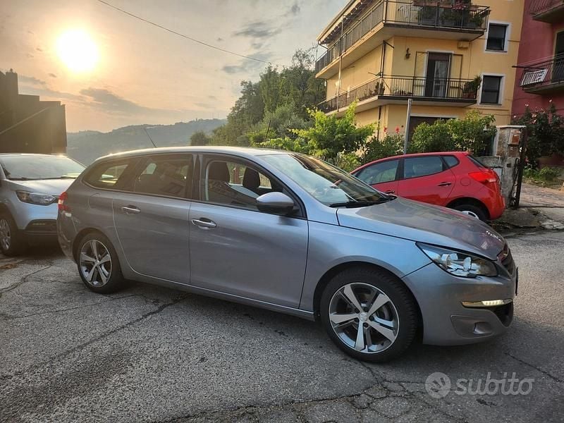 Usata Peugeot 308 Allure 120 CV (88 kW) 2016 Grigio Station wagon