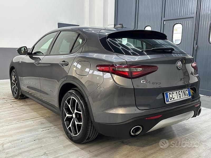 Usata Alfa Romeo Stelvio Executive 190 CV (139 kW) 2020 Grigio SUV