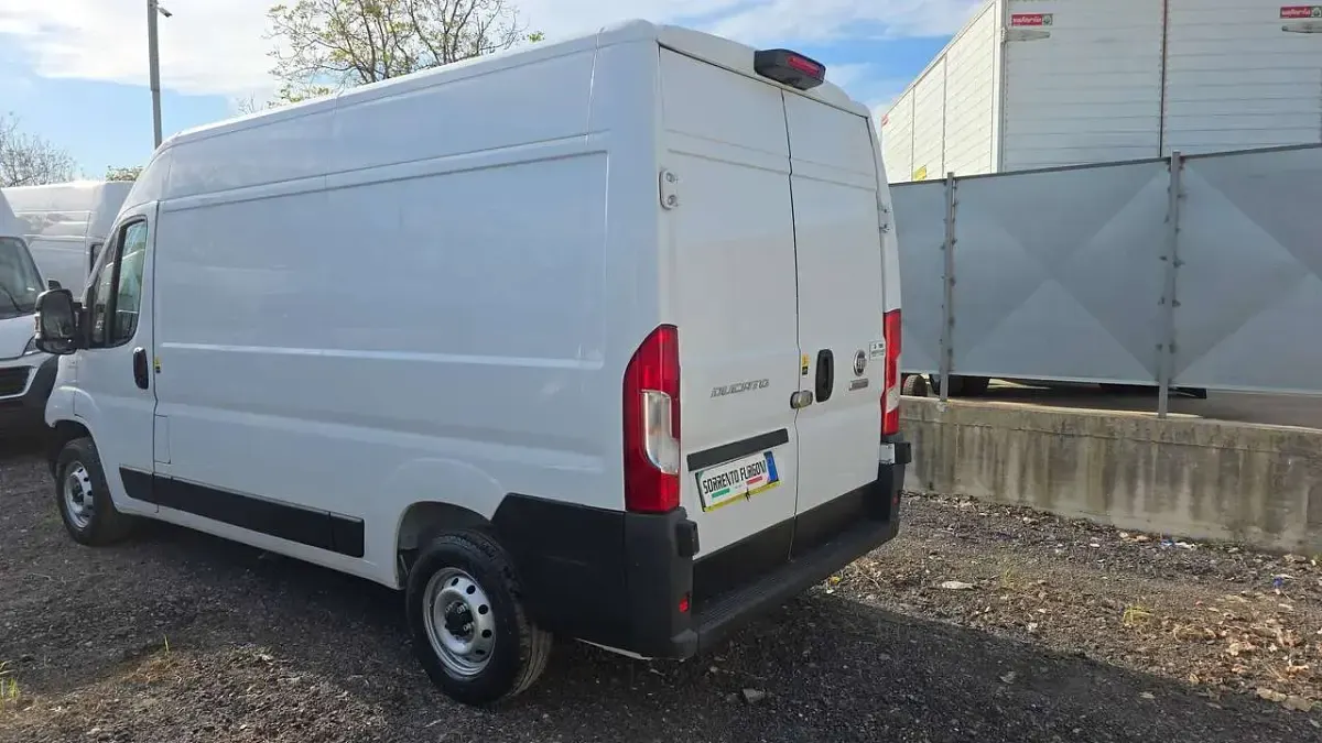 Usata Fiat Ducato 140 CV (102 kW) 2022 Bianco Furgone