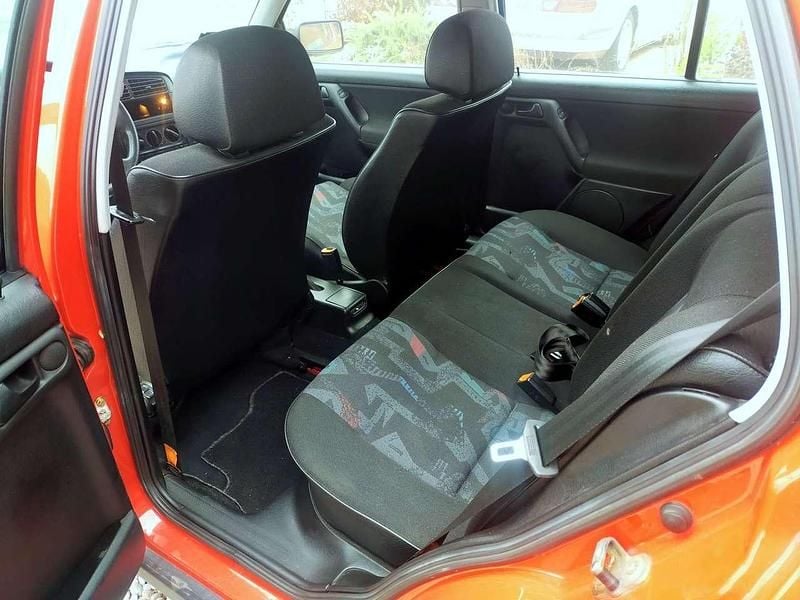 Usata VW Golf III GT 101 CV (74 kW) 1996 Rosso Berlina