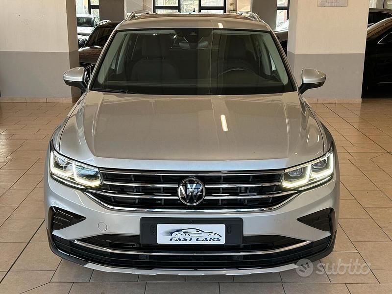 Usata VW Tiguan Elegance 150 CV (110 kW) 2021 Grigio SUV