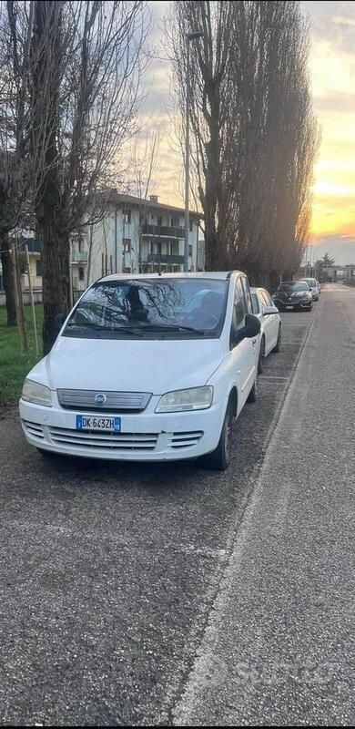 Usata 2007 Fiat Multipla Monovolume | 500 € (Super prezzo) - Immagine 1/3