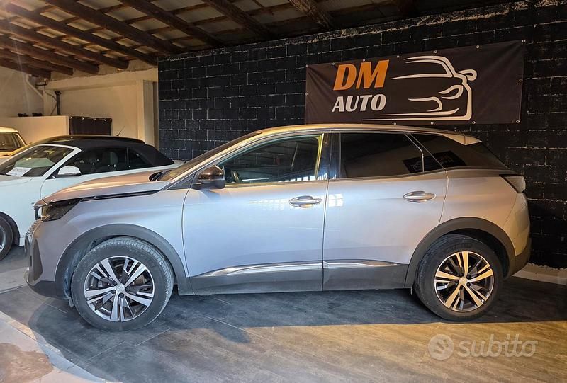 Usata Peugeot 3008 Allure 2023 Grigio SUV
