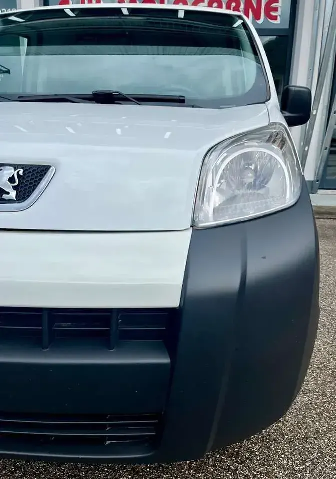 Usata Peugeot Bipper 80 CV (58 kW) 2016 Bianco Monovolume