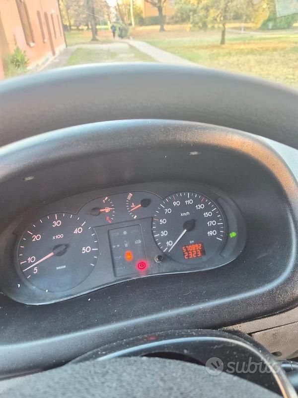 Usata Renault Master 2003 Bianco