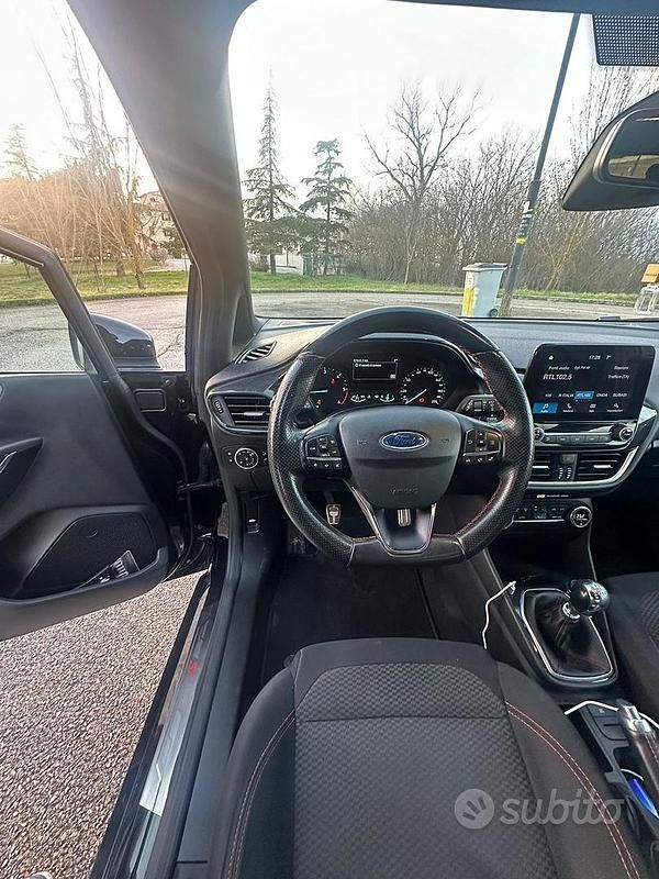 Usata Ford Fiesta ST-Line 86 CV (63 kW) 2019 Nero Utilitaria