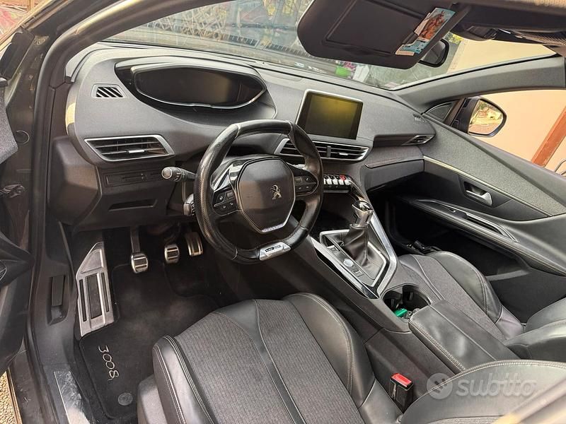 Usata Peugeot 3008 GT-line 120 CV (88 kW) 2017 SUV