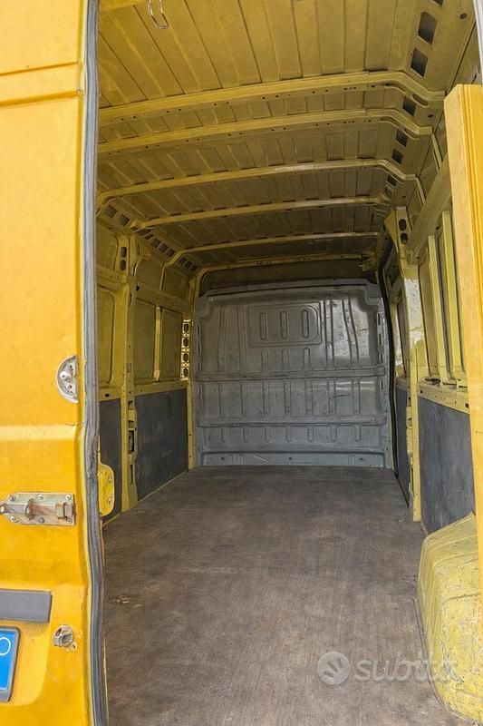 Usata Fiat Ducato 160 CV (117 kW) 2007 Giallo Furgone