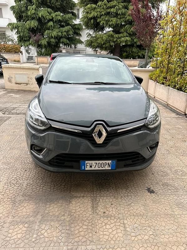 Usata Renault Clio IV LIMITED 90 CV (66 kW) 2019 Berlina