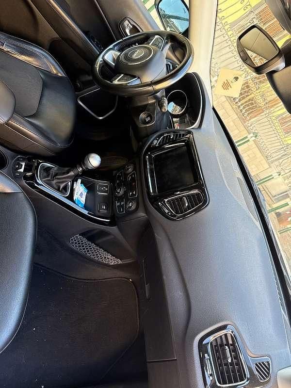 Usata Jeep Compass Night Eagle 120 CV (88 kW) 2018 Argento SUV