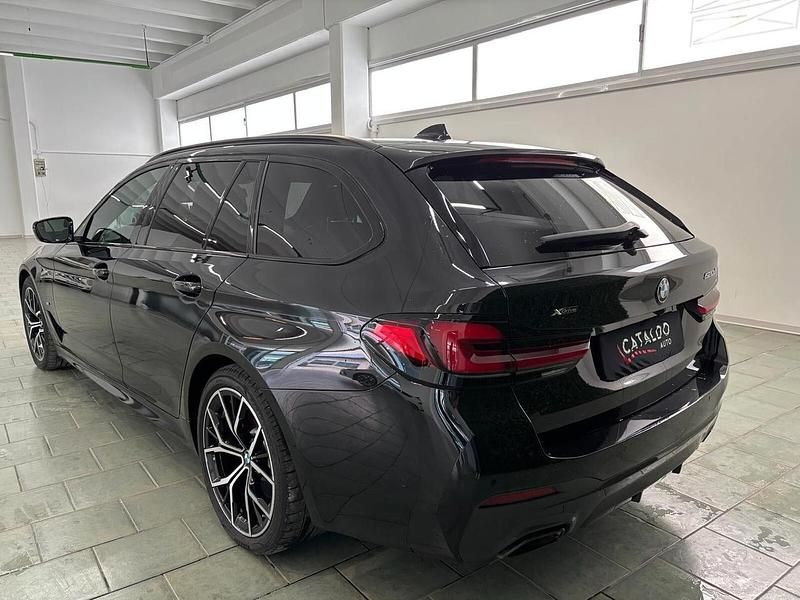 Usata BMW 520 M Sport 190 CV (139 kW) 2024 Nero Station wagon