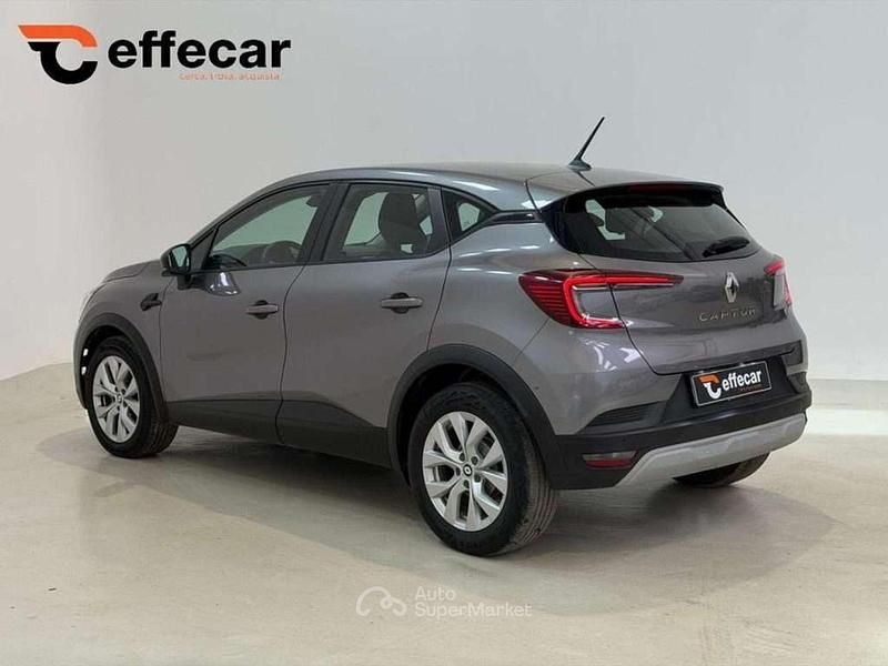 Usata Renault Captur Techno 91 CV (66 kW) 2022 Grigio SUV