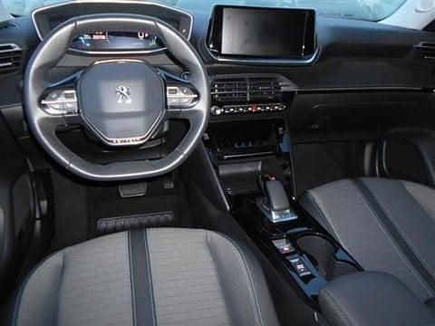 Usata Peugeot e-2008 Allure 100 kW (136 CV) 2021 SUV