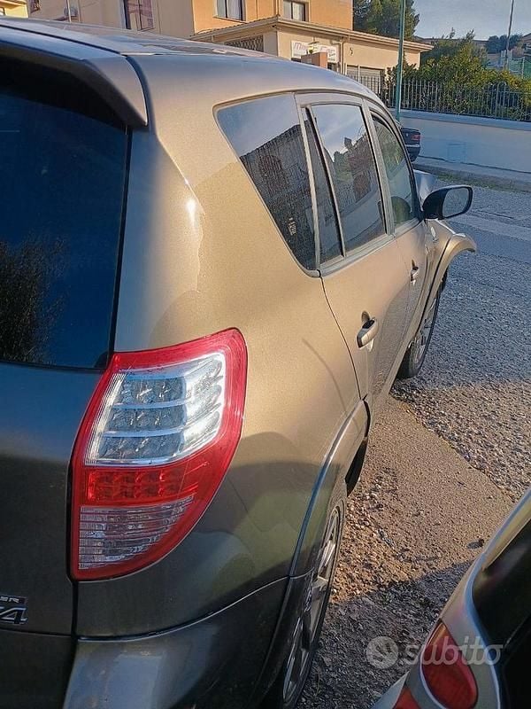 Usata Toyota 4 Runner 270 CV (198 kW) 2019 Marrone SUV