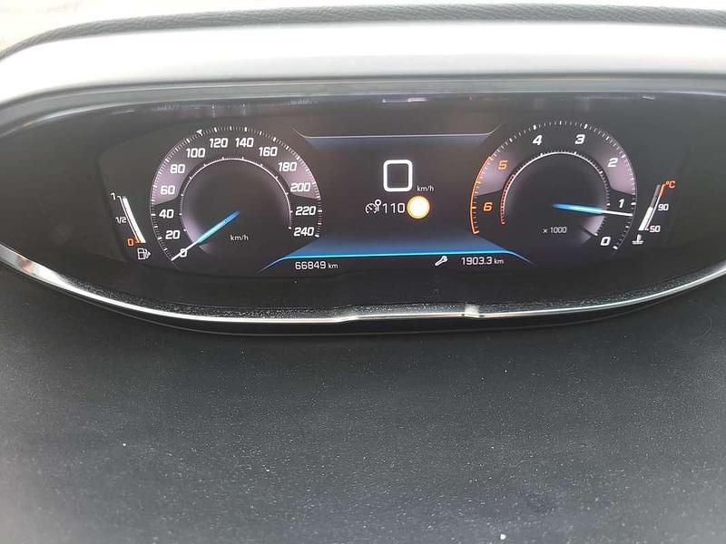 Usata Peugeot 3008 Active 131 CV (96 kW) 2022 Blu/azzurro SUV