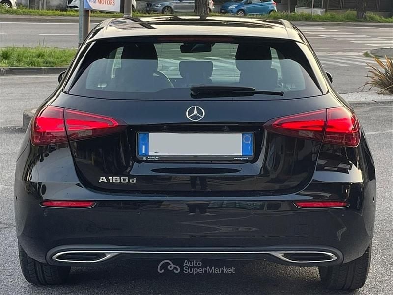 Occasion Mercedes A180 Advanced Plus 116 ch (85 kW) 2024 Noir Berline