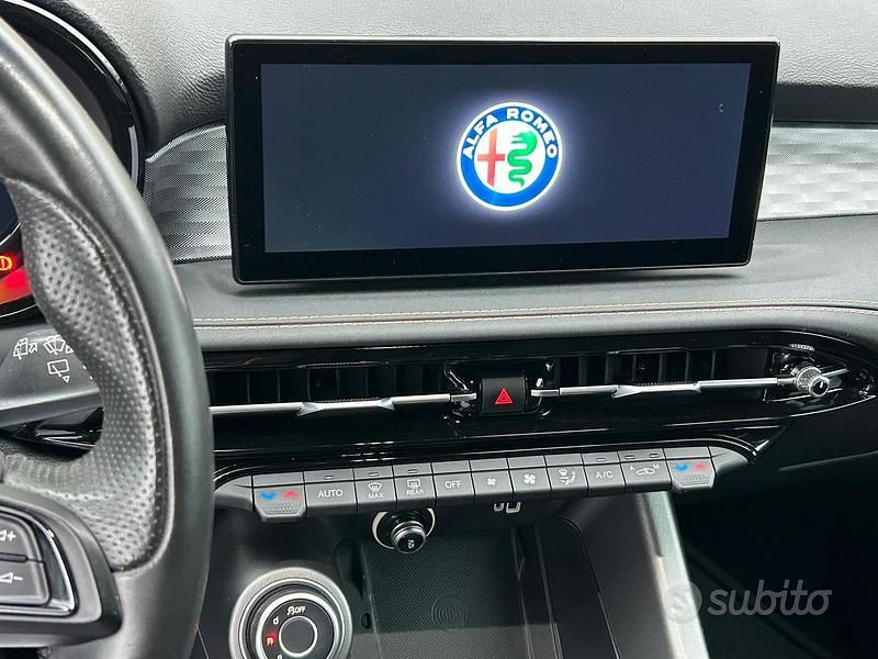 Usata Alfa Romeo Tonale Ti 131 CV (96 kW) 2023 Bianco SUV