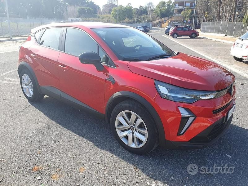 Occasion Renault Captur Evolution 101 ch (74 kW) 2025 Rouge SUV