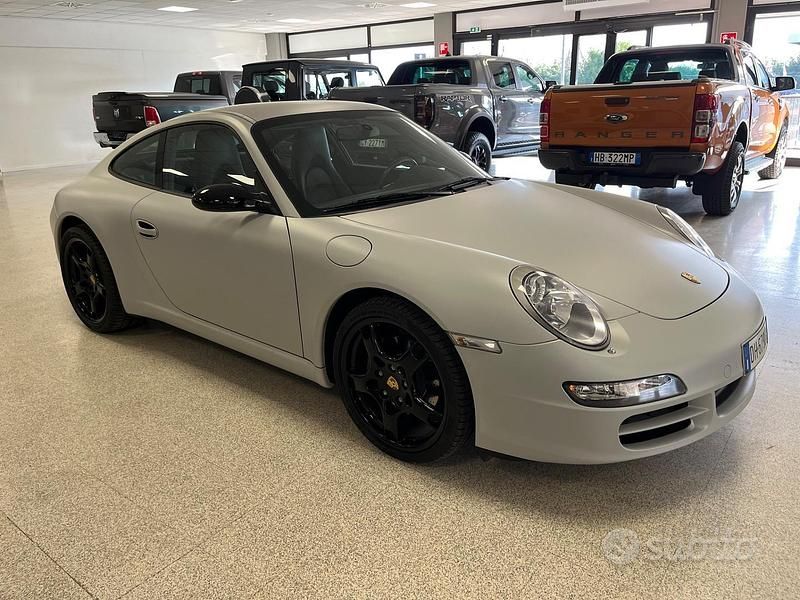 Usata Porsche 911 Carrera 325 CV (239 kW) 2007 Grigio Coupé