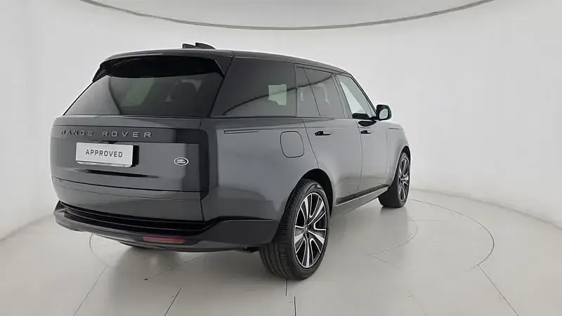Usata Land Rover Range Rover HSE 249 CV (183 kW) 2024 Grigio scuro SUV