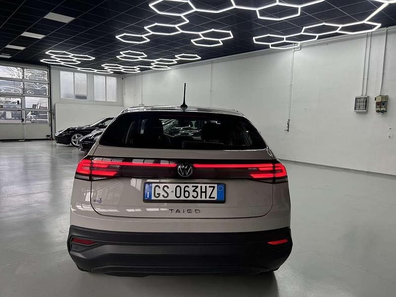Usata VW Taigo Life 95 CV (69 kW) 2023 Grigio SUV