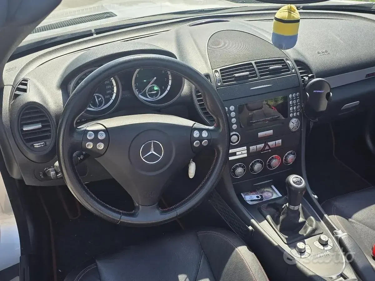 Usata Mercedes SLK200 Sport Edition 184 CV (135 kW) 2009 Grigio Cabrio