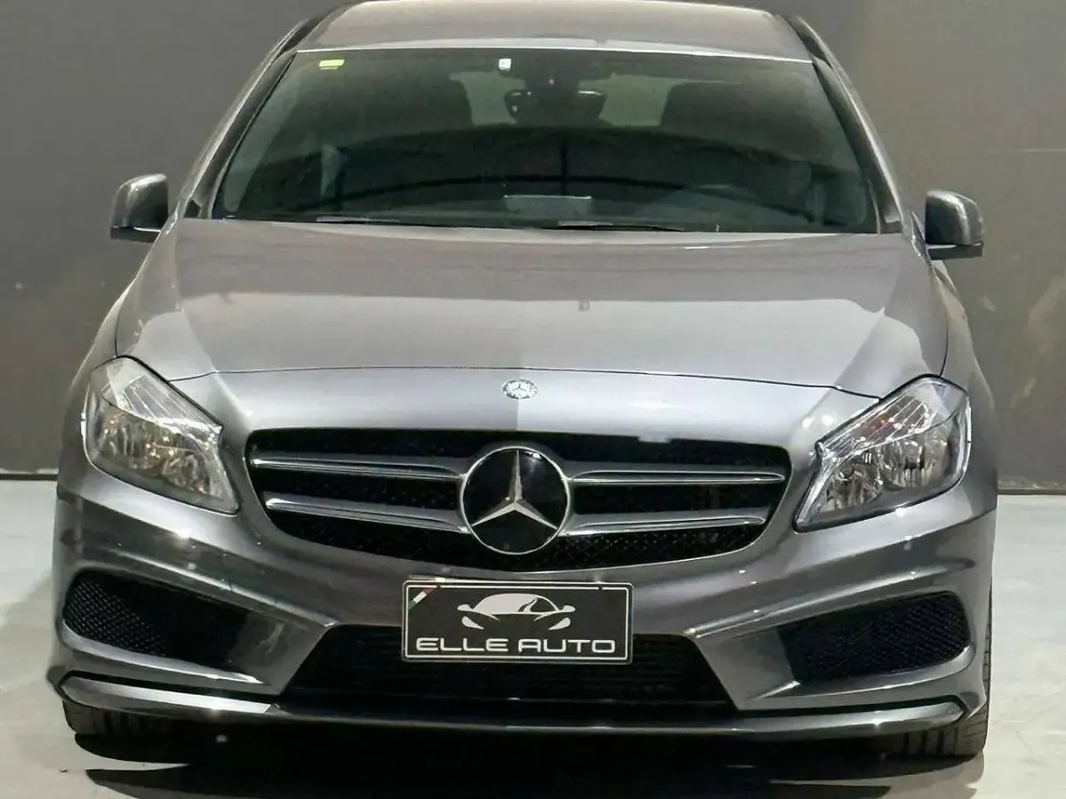 Usata Mercedes A250 Premium 211 CV (155 kW) 2014 Grigio Berlina