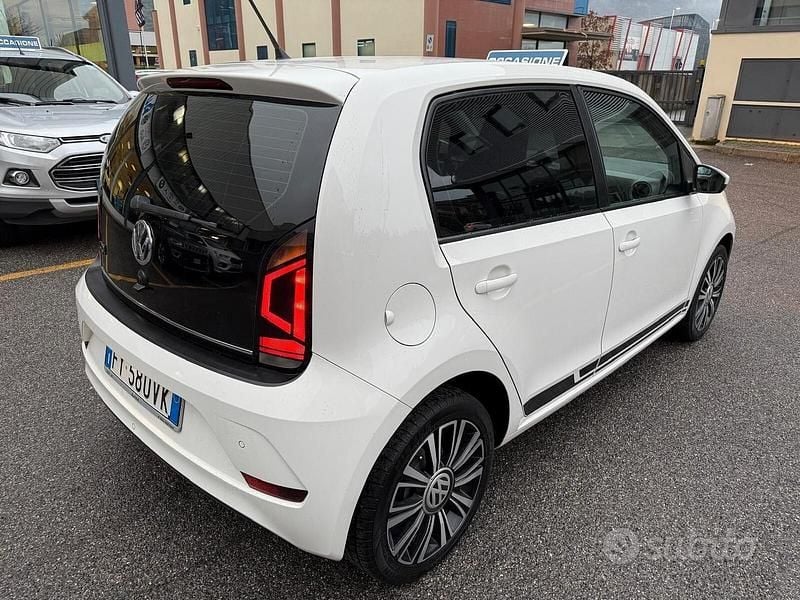 Usata VW up! Highline 60 CV (44 kW) 2019 Bianco Utilitaria