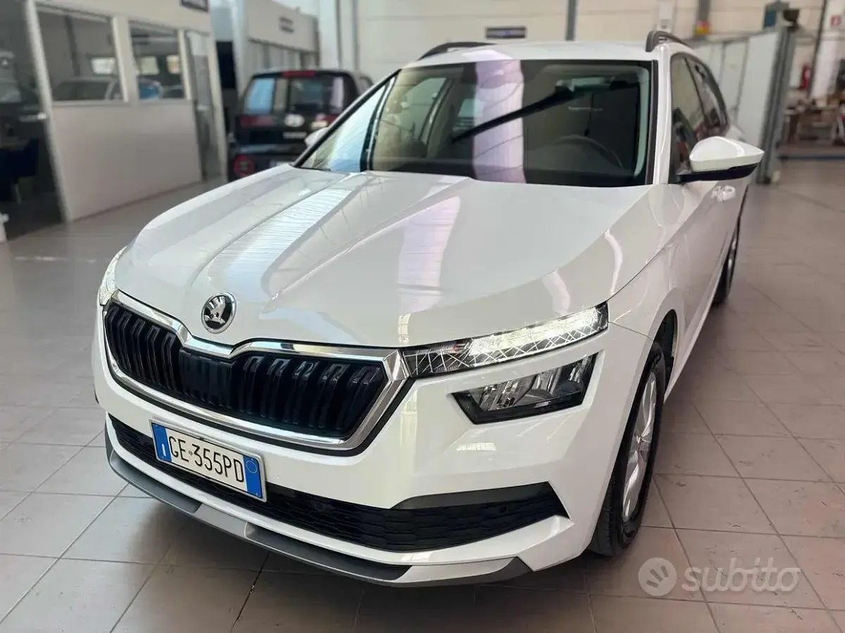 Usata Skoda Kamiq Ambition 110 CV (80 kW) 2021 Bianco SUV