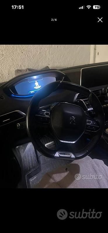 Usata Peugeot 3008 131 CV (96 kW) 2018 Blu Berlina