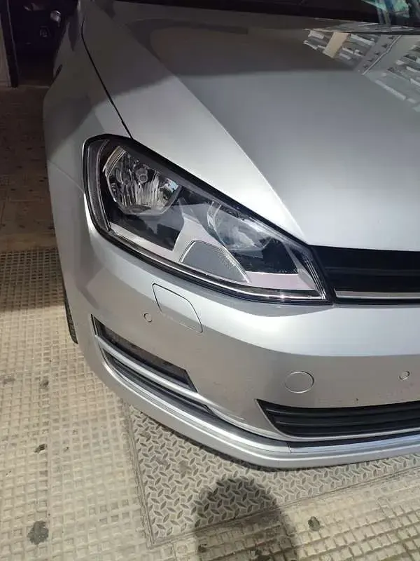 Usata VW Golf VII Highline 110 CV (80 kW) 2016 Berlina