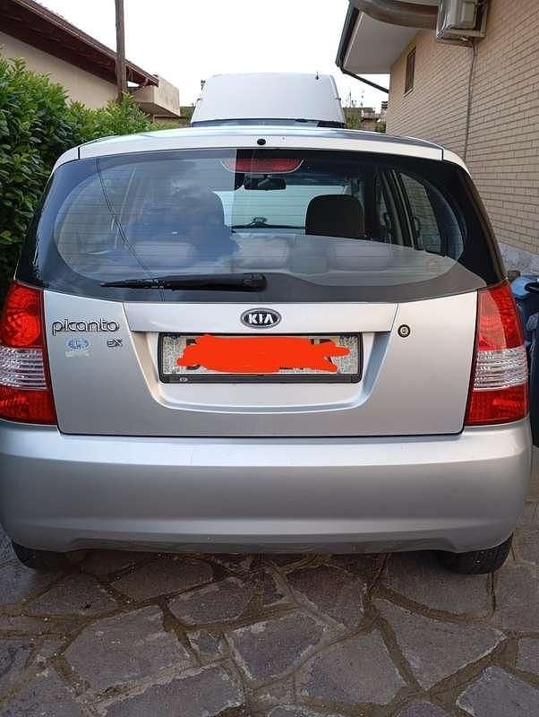 Usata Kia Picanto EX 65 CV (47 kW) 2007 Utilitaria