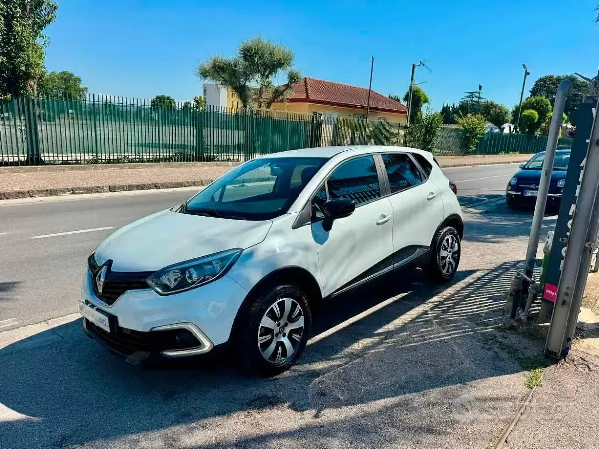 Usata Renault Captur Initiale 110 CV (80 kW) 2018 Bianco SUV