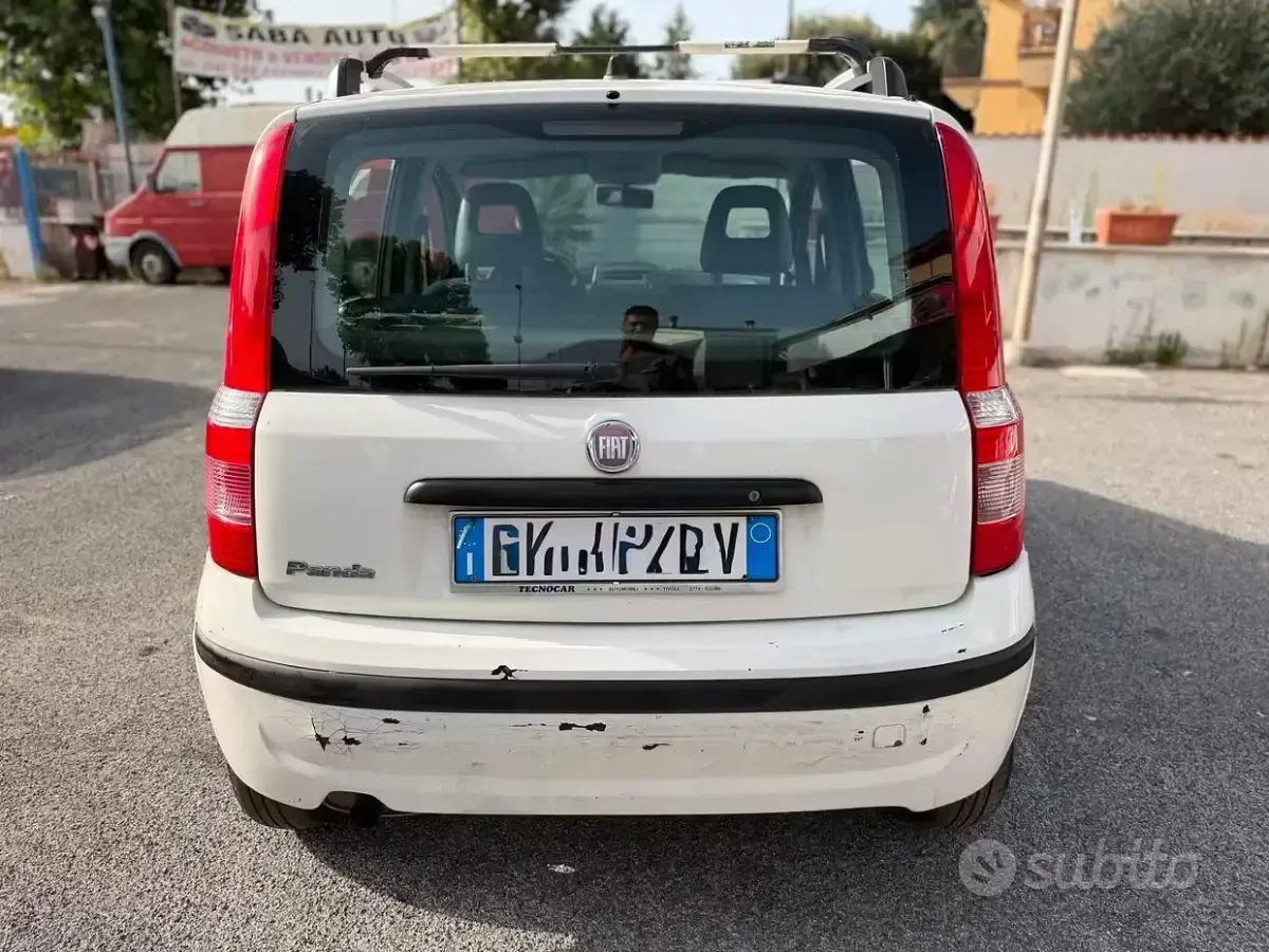Usata Fiat Panda Active 75 CV (55 kW) 2011 Bianco Utilitaria