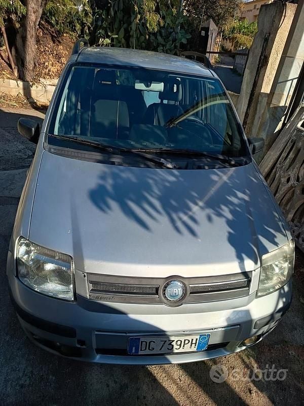 Usata Fiat Panda 70 CV (51 kW) 2007 Utilitaria
