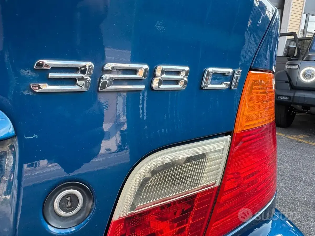 Usata BMW 328 Efficient Dynamics 193 CV (141 kW) 1999 Bluazzurro Coupé