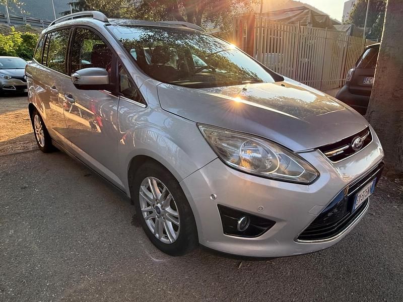 Grigio Usata 2015 Ford C-MAX Business Edition Monovolume | 6500 € (Buon prezzo) - Immagine 1/4