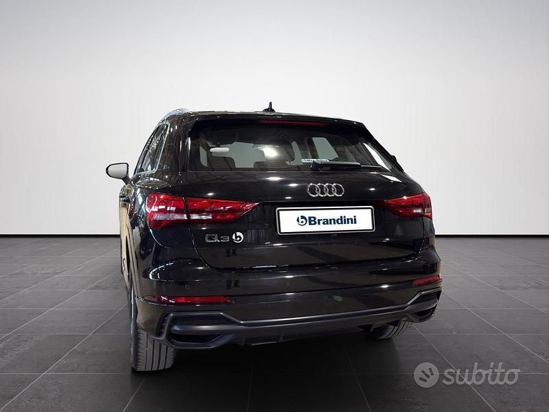 Usata Audi Q3 S-Line 150 CV (110 kW) 2019 Nero SUV