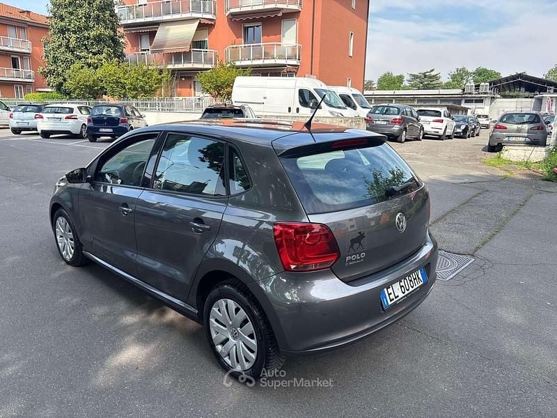 Usata VW Polo Trendline 75 CV (55 kW) 2012 Grigio Utilitaria