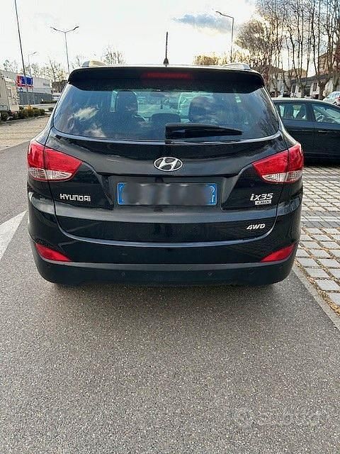 Usata Hyundai ix35 Comfort 136 CV (100 kW) 2011 Nero SUV