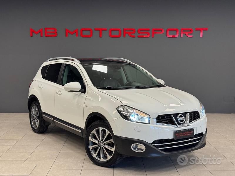 Bianco Usata 2011 Nissan Qashqai +2 Tekna SUV | 7900 € (Cara) - Immagine 1/4