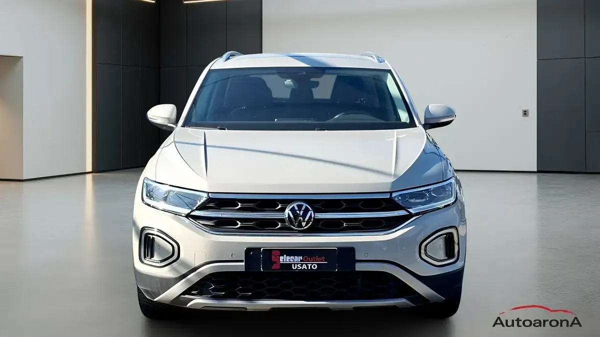 Usata VW T-Roc Style 150 CV (110 kW) 2023 Ascot grey SUV