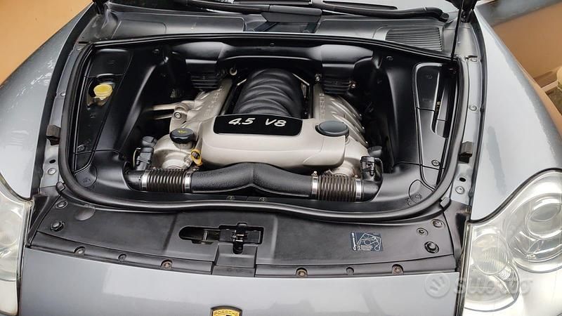 Usata Porsche Cayenne S 360 CV (264 kW) 2006 Grigio SUV
