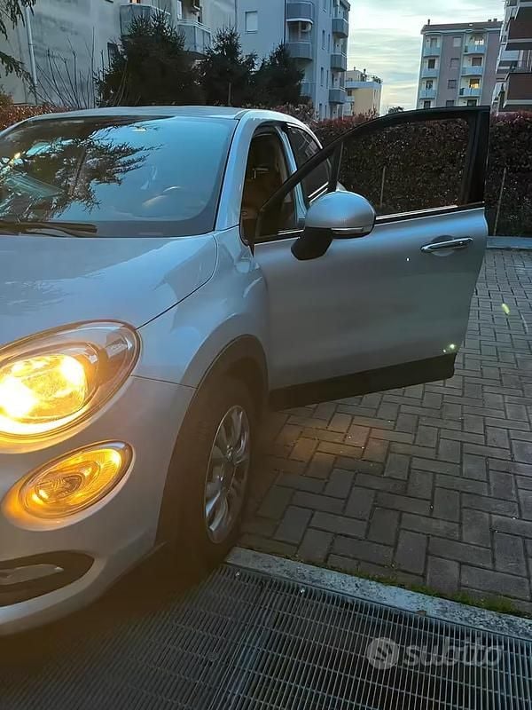 Usata Fiat 500X 140 CV (102 kW) 2015 Grigio SUV