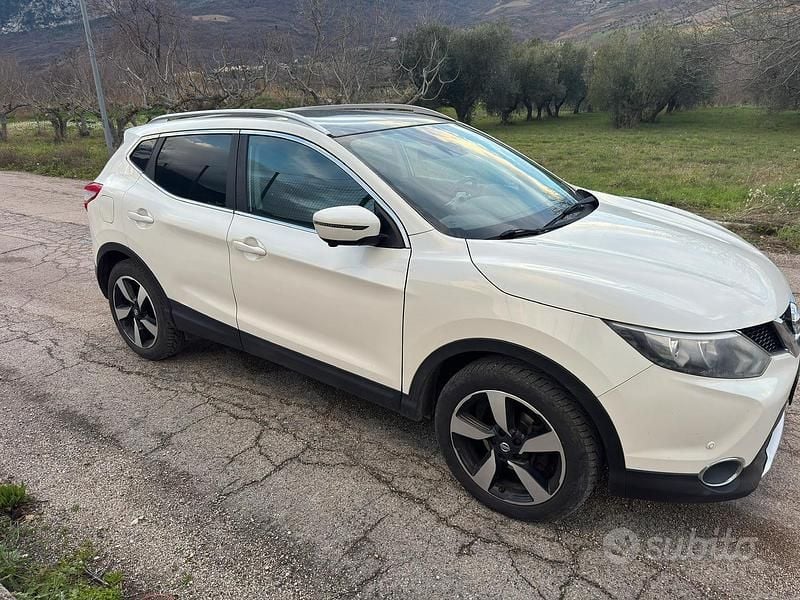 Usata Nissan Qashqai 360º 2016 Bianco SUV