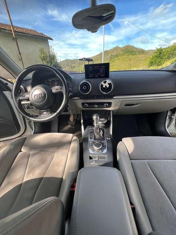 Usado Audi A3 Ambition 110 CV (80 kW) 2013 Blanco Coupe