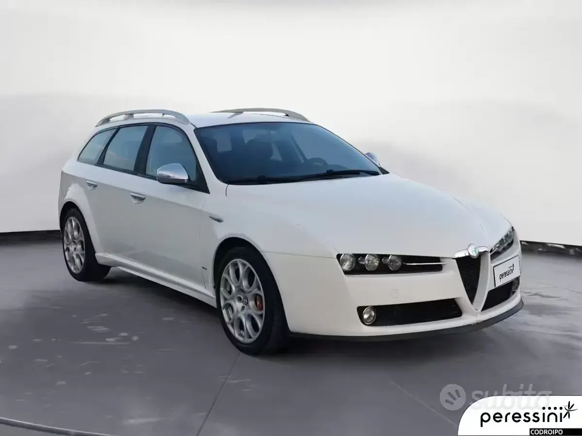 Usata Alfa Romeo 159 Distinctive 136 CV (100 kW) 2012 Bianco Station wagon