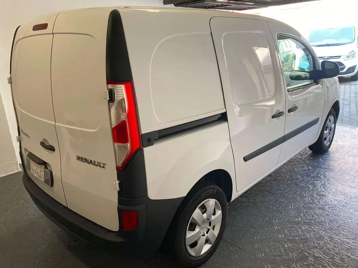Usata Renault Kangoo 90 CV (66 kW) 2019 Bianco Monovolume