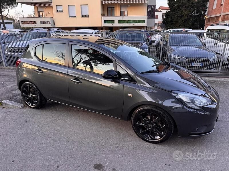 Usata Opel Corsa 69 CV (50 kW) 2017 Grigio Utilitaria